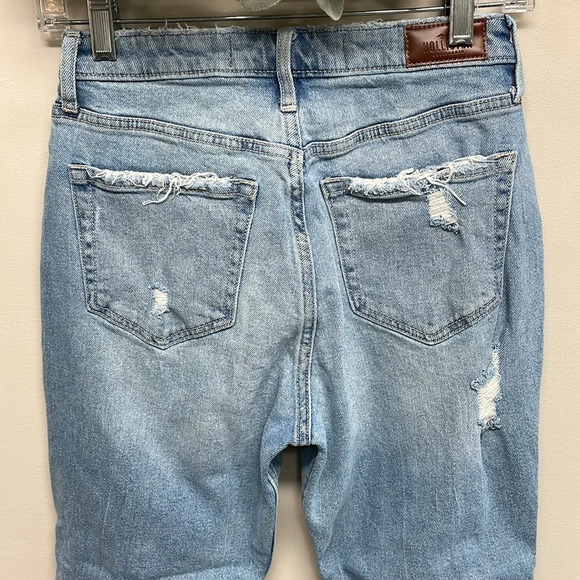 Hollister Curvy High Rise Mom Jean Vintage Stretch Denim Ripped 3R - Picture 5 of 16